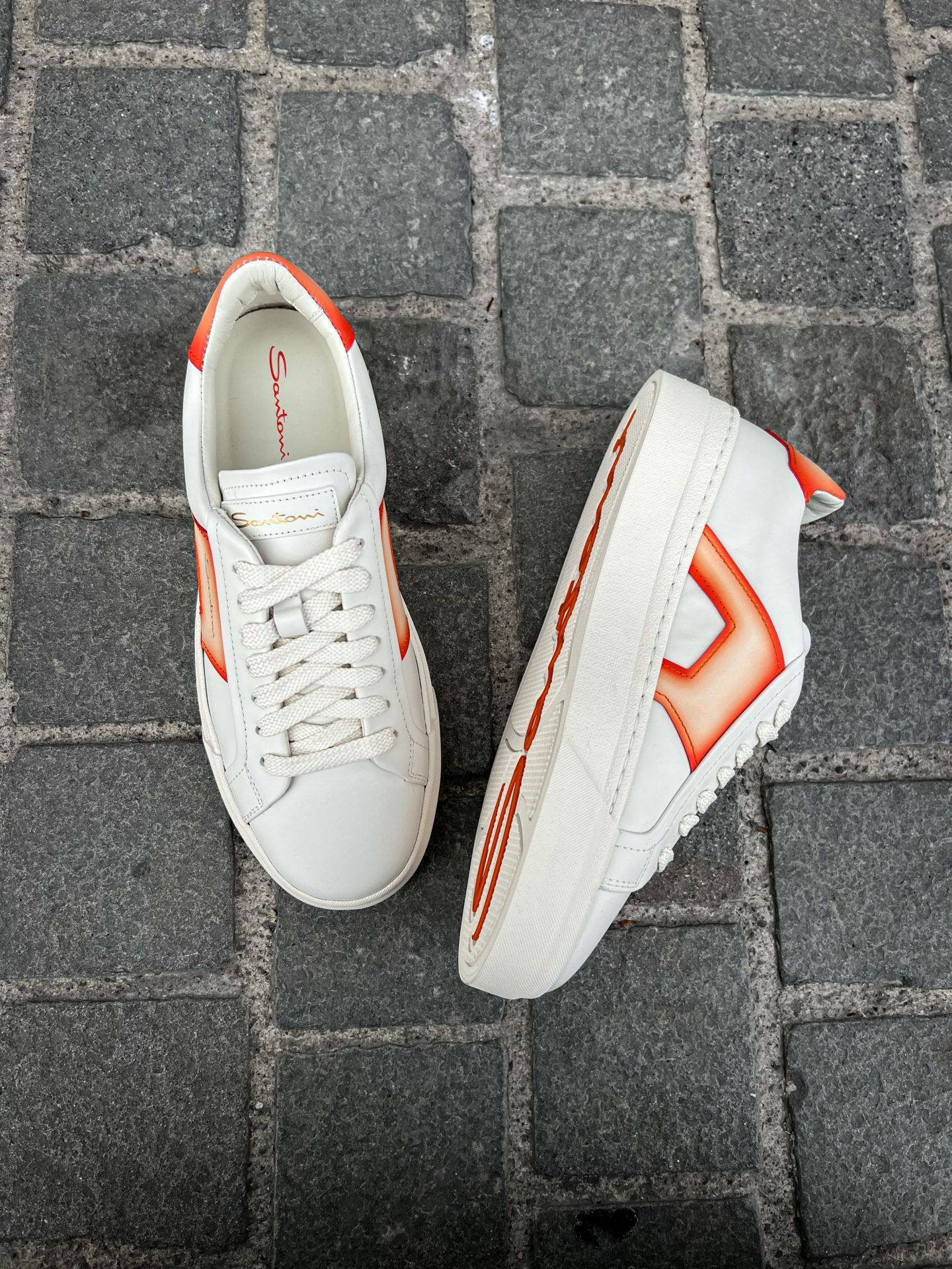 Santoni DBS Trainer White/Orange • Brogue